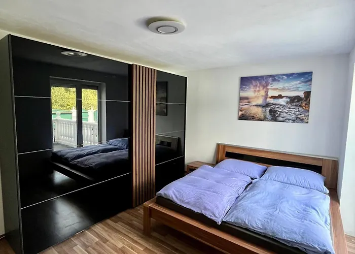 Appartement Luxurioeses Mit Pool Wenen