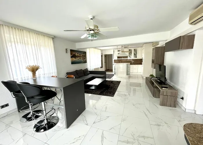 Appartement Luxurioeses Mit Pool