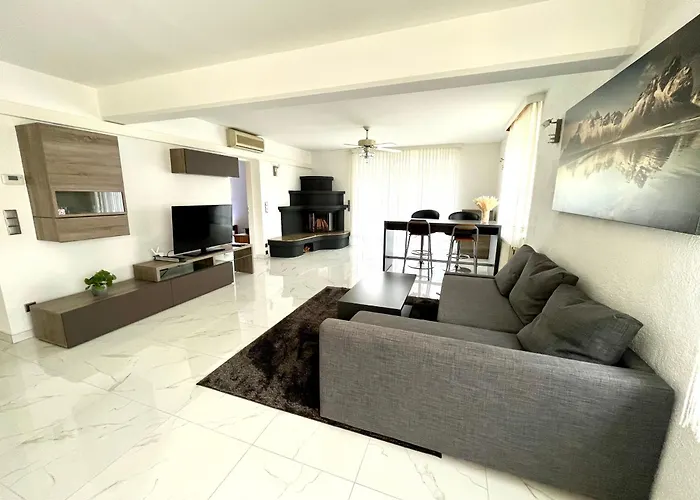 Luxurioeses Mit Pool Appartement Wenen